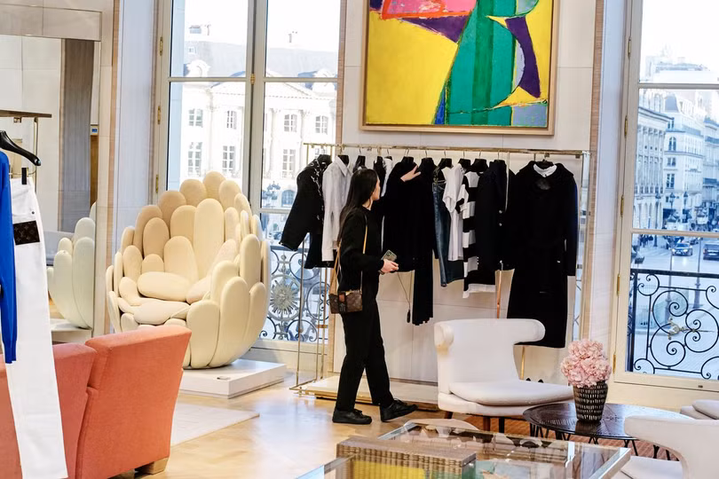 Một cửa hàng của Louis Vuitton (Ảnh: WSJ) Một cửa hàng của Louis Vuitton (Ảnh: WSJ)