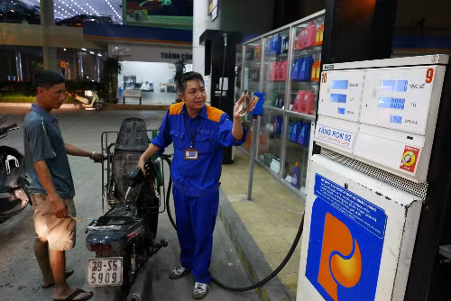 Petrolimex báo lãi trở lại trong quý I/2015. Ảnh:Quý Đoàn