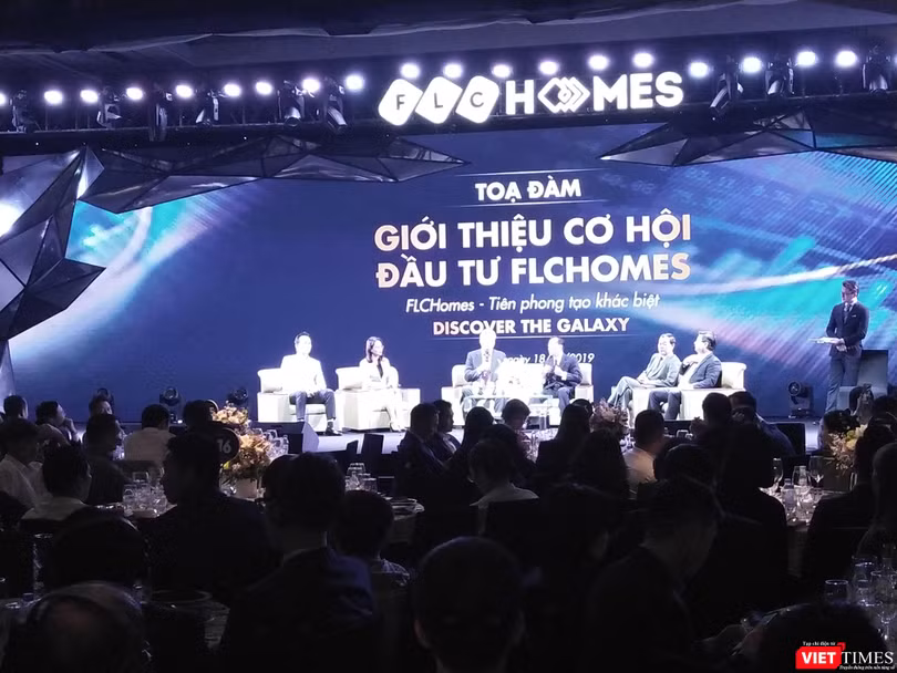 Đánh cồng tại SGX, ông Trịnh Văn Quyết tuyên bố: Cổ phiếu FLC sẽ niêm yết tại Singapore vào năm 2020 hoặc 2021 ảnh 4 FLC Homes bị UBCKNN "tuýt còi" vì lỗi gì?
