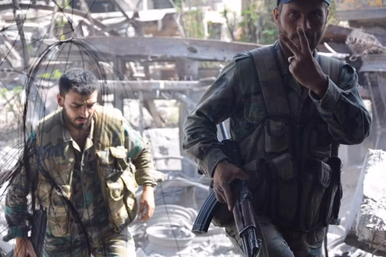 Quân đội Syria quyết thắng phe thánh chiến ngoại vi Damascus ảnh 14