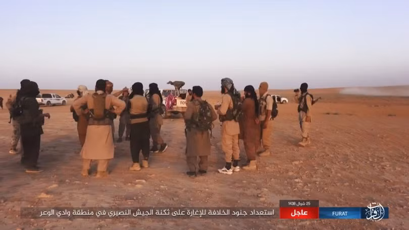 Quân đội Syria lại hứng thất bại đáng xấu hổ trước IS ảnh 2