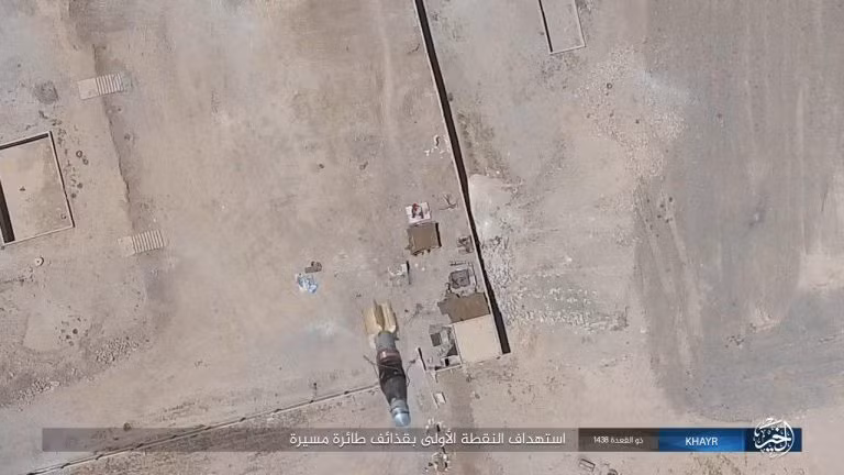 Bại trận liên tiếp, IS điên cuồng chống cự quân đội Syria ảnh 5