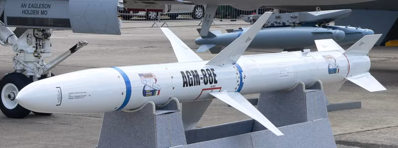 Tên lửa HARM - “Sát thủ” tiêu diệt mọi loại radar ảnh 1