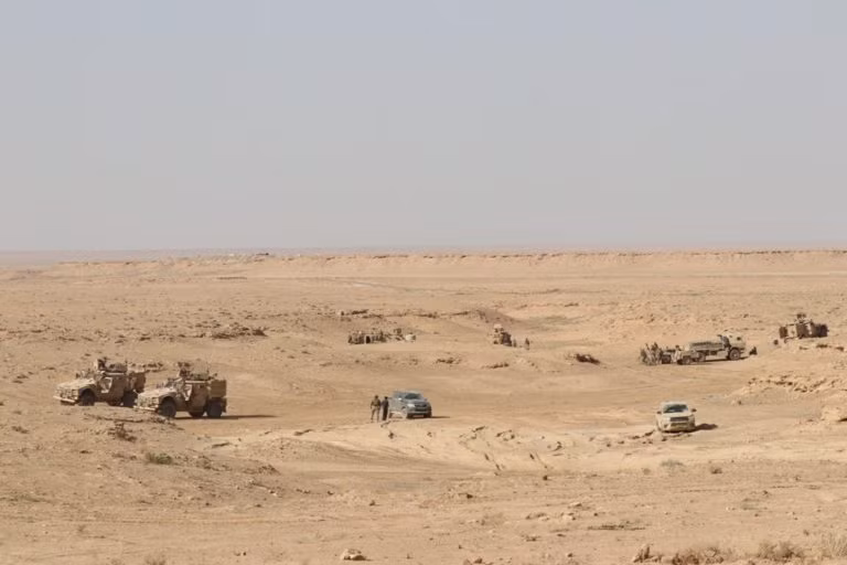 Lực lượng Dân chủ Syria SDF tiến công trên chiến trường Deir Ezzor. Ảnh minh họa South Front