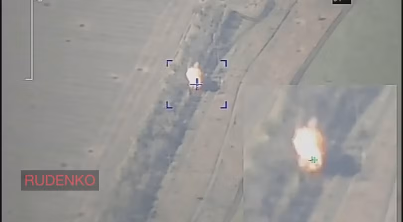 Đạn pháo Krasnopol phá hủy 1 xe tăng Ukraine. Ảnh Video Rudenko