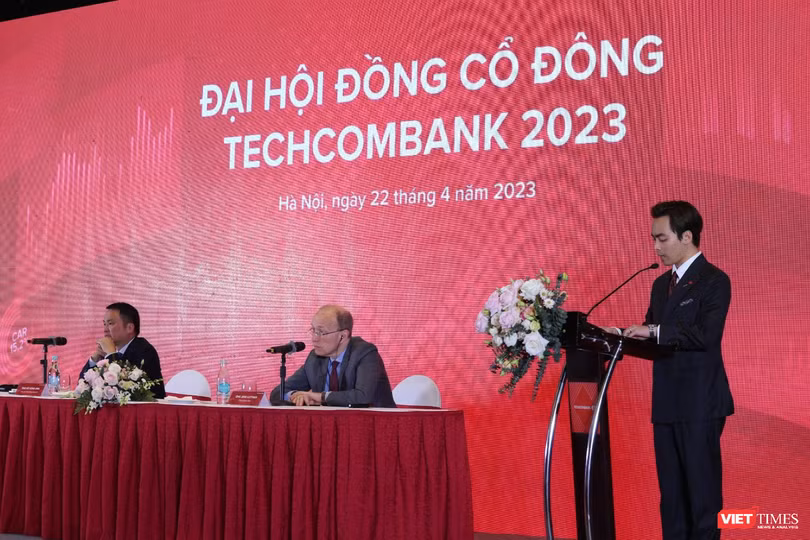 AGM 2023 Techcombank: Moody's hạ bậc tín nhiệm không có nghĩa là ngân hàng kém đi! ảnh 25