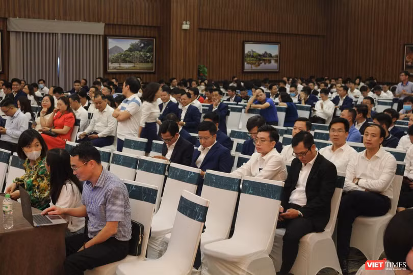AGM 2023 LienVietPostBank: Chốt đổi tên LPBank, tự tin lãi 6.000 tỉ đồng ảnh 9 AGM 2023 LienVietPostBank: Chốt đổi tên LPBank, tự tin lãi 6.000 tỉ đồng ảnh 9