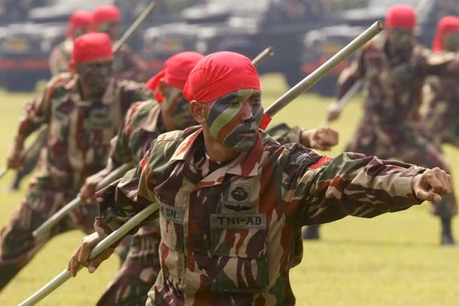 Bí mật lực lượng đặc nhiệm Indonesia KOPASSUS ảnh 8 Bí mật lực lượng đặc nhiệm Indonesia KOPASSUS ảnh 8