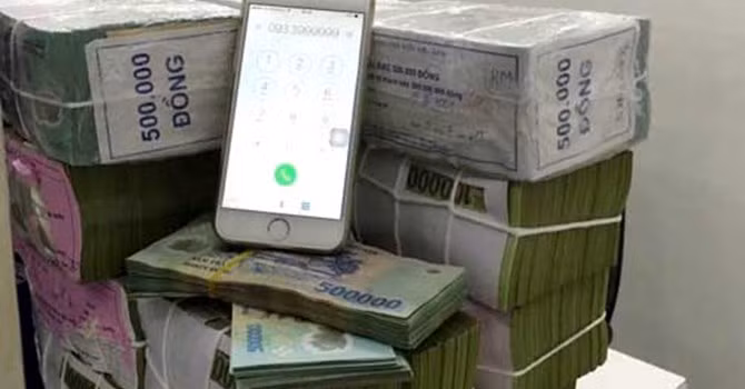 Siêu sim lục quý được một đại gia ở Thái Nguyên sang nhượng với giá gần 3 tỷ đồng.