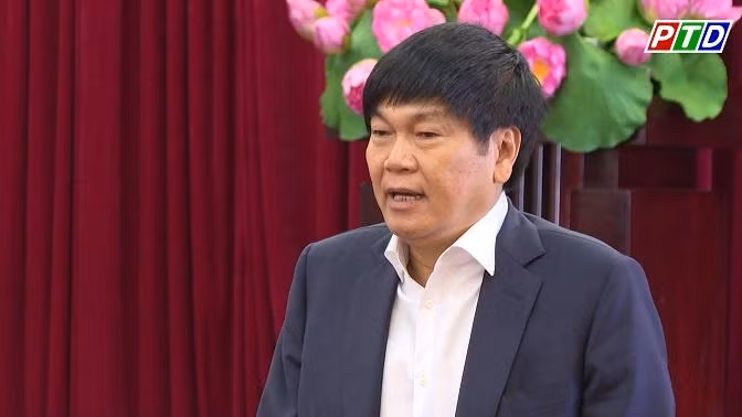 Chủ tịch Tập đoàn Hoà Phát Trần Đình Long phát biểu tại buổi làm việc với lãnh đạo tỉnh Đắk Nông hôm 8/4/2022 (Ảnh: PTD) Chủ tịch Tập đoàn Hoà Phát Trần Đình Long phát biểu tại buổi làm việc với lãnh đạo tỉnh Đắk Nông hôm 8/4/2022 (Ảnh: PTD)