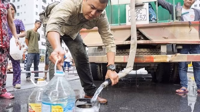 Dòng vốn tư nhân và “cơn khát” nước sạch của Hà Nội