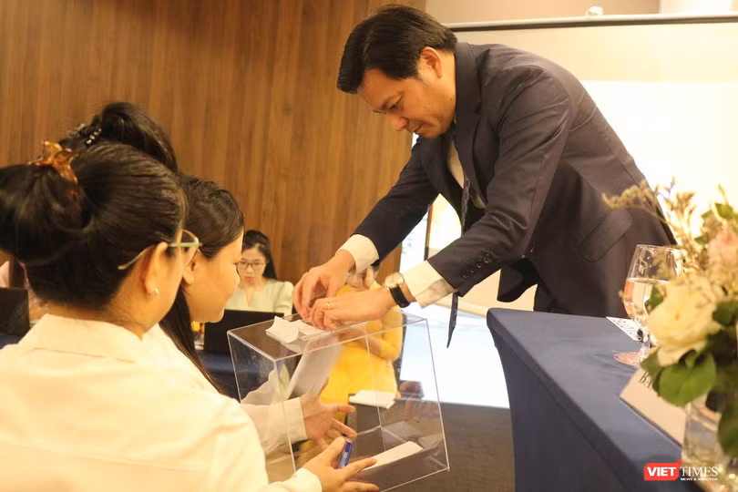AGM 2023 PG Bank: Không có kế hoạch sáp nhập, không thấy Thành Công Group, đẩy mạnh chuyển đổi số ảnh 12 AGM 2023 PG Bank: Không có kế hoạch sáp nhập, không thấy Thành Công Group, đẩy mạnh chuyển đổi số ảnh 12