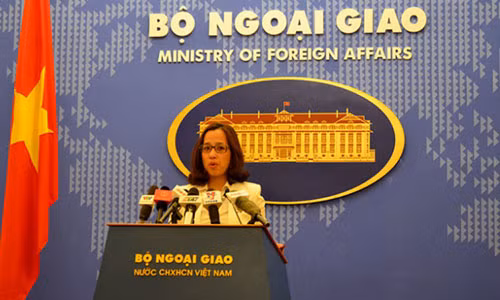 Phó phát ngôn Bộ Ngoại giao Phạm Thu Hằng