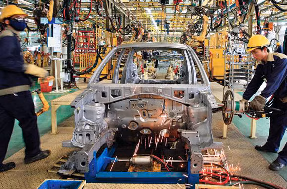 Vinamotor có thể sắp thuộc về Sacom