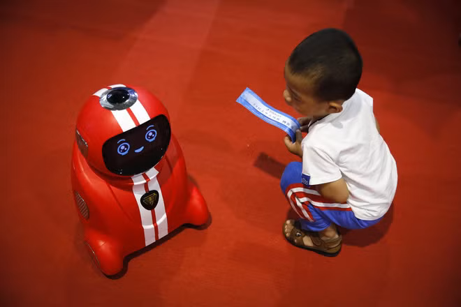 Toàn cảnh Hội nghị Robot Thế giới 2017: Xuất hiện công nghệ điều khiển drone bằng sóng não ảnh 5