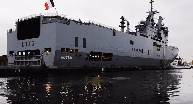 Tàu sân bay trực thăng Mistral