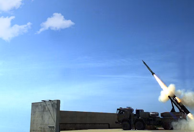 Hệ thống pháo phản lực - tên lửa ROKETSAN MCL (Multi-Calibre Launcher) do Thổ Nhĩ Kỳ sản xuất. Ảnh Military Ukraine.
