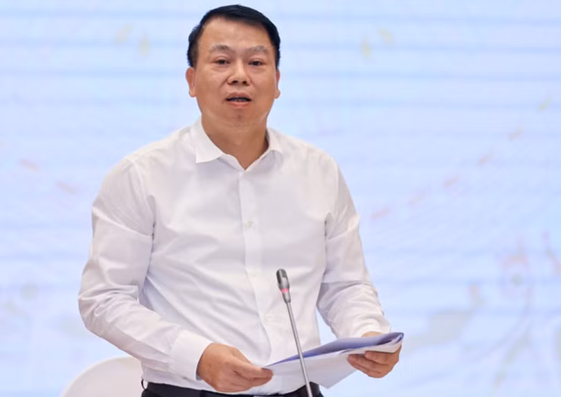 Thứ trưởng Bộ Tài chính Nguyễn Đức Chi tại buổi họp báo Chính phủ vào chiều 29/4 (Ảnh: VGP) Thứ trưởng Bộ Tài chính Nguyễn Đức Chi tại buổi họp báo Chính phủ vào chiều 29/4 (Ảnh: VGP)