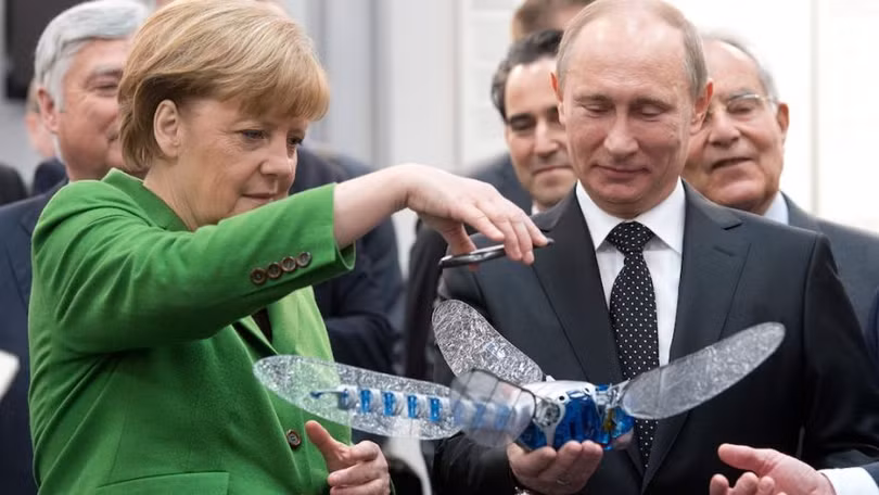 Tổng thống Nga Putin và Thủ tướng Đức Merkel