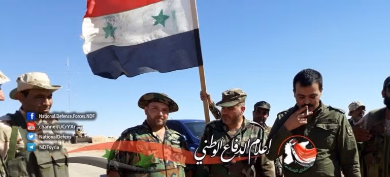 Các đơn vị quân đội Syria gặp lực lượng PMU Iraq . Ảnh South Front Các đơn vị quân đội Syria gặp lực lượng PMU Iraq . Ảnh South Front
