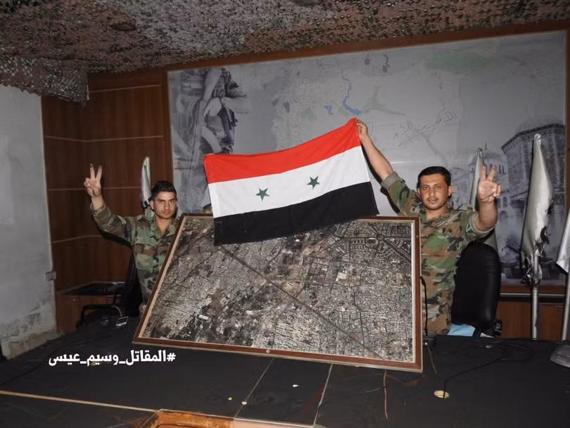 Báo cáo ảnh lớn: Jaish al-Islam HQ và Nhà tù ngầm bị quân đội Syria bắt giữ Trong Douma