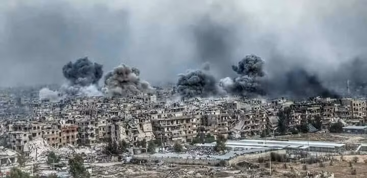 Quân đội Syria pháo kích ác liệt vào khu vực trang trại Yarnork- ảnh Moraselon