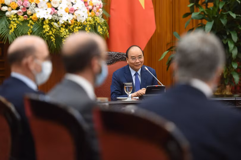Thủ tướng Nguyễn Xuân Phúc tiếp Tổng Giám đốc Cơ quan Phát triển tài chính quốc tế Hoa Kỳ (DFC) Adam Boehler. Thủ tướng Nguyễn Xuân Phúc tiếp Tổng Giám đốc Cơ quan Phát triển tài chính quốc tế Hoa Kỳ (DFC) Adam Boehler.