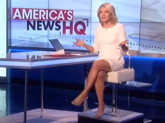 Bà Heather Nauert dẫn chương trình trên kênh Fox News