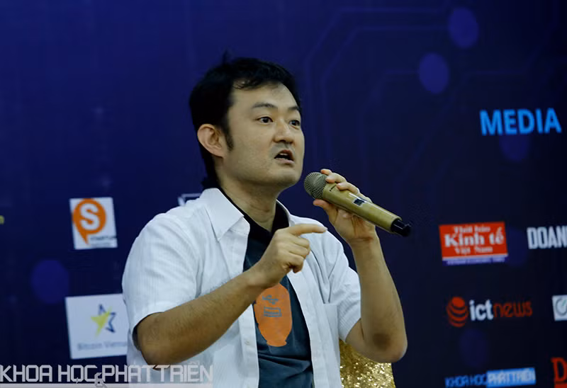 Kazuhiro Obara - nguyên giám đốc điều hành của Rakuten. Ảnh: Loan Lê