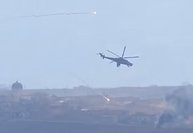 Trực thăng Nga tấn công phiến quân tại Syria ngày 9/10