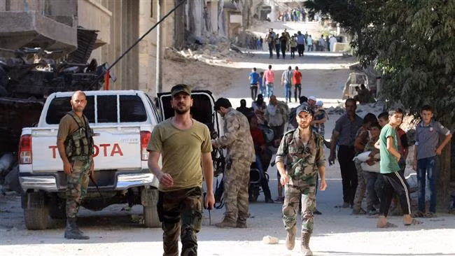 Người dân Aleppo ồ ạt di tản ra vùng giải phóng