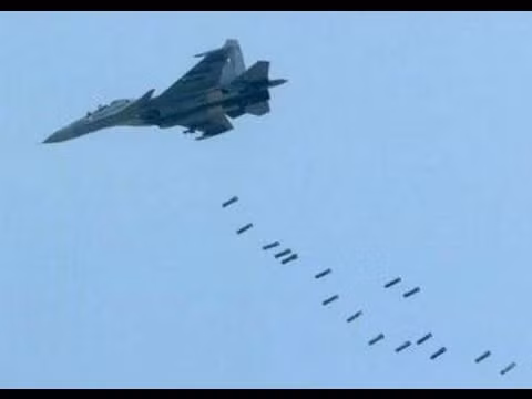 Không quân Nga không kích ở Syria