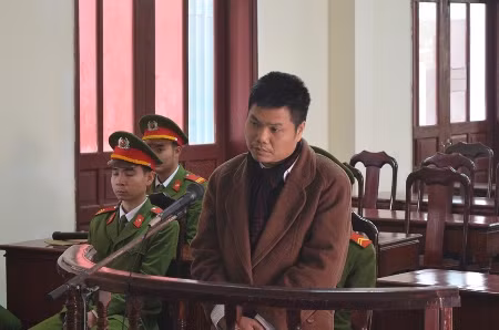 Lừa chiếm trăm tỷ, đại gia trốn nước ngoài 5 năm không thoát ảnh 5 Lừa chiếm trăm tỷ, đại gia trốn nước ngoài 5 năm không thoát ảnh 5