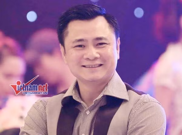 Tự Long lên tiếng "vụ" phong tặng NSND: Cái gì cũng có giá của nó! ảnh 1 Tự Long lên tiếng "vụ" phong tặng NSND: Cái gì cũng có giá của nó! ảnh 1