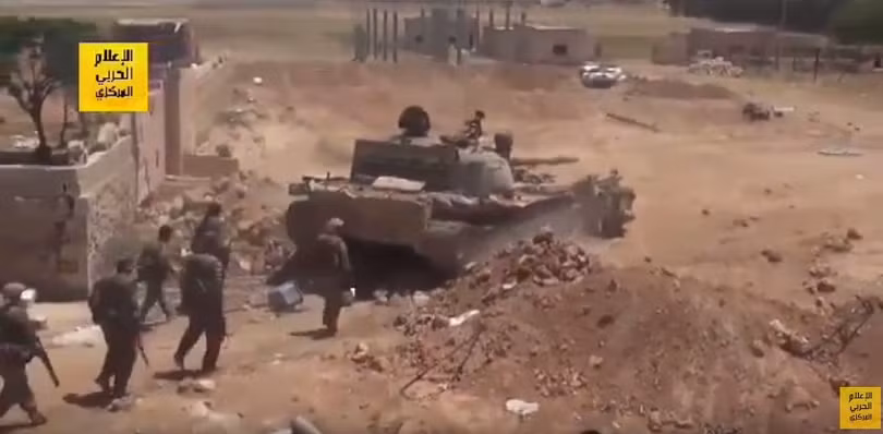 Lực lượng Tiger tấn công trên vùng nông thôn thành phố Raqqa