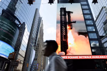 Cổ phiếu của SpaceX đã tăng vọt, vượt xa giá IPO trên sàn Nasdaq. Ảnh: Nikkei Asia.