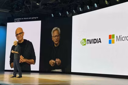 Giám đốc điều hành Microsoft, Satya Nadella, phát biểu tại hội nghị nhà phát triển Build thường niên của công ty vào ngày 2 tháng 6. Ảnh: Nikkei Asia.