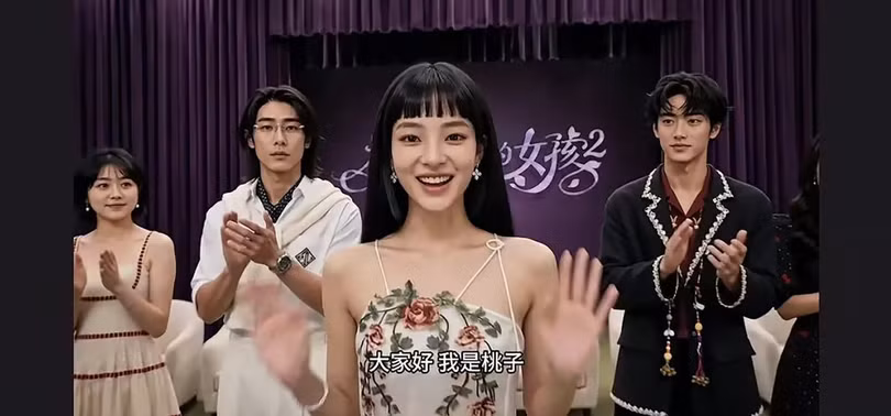 nu-dien-vien-ai-hut-400000-nguoi-theo-doi-phim-ngan-dat-250-trieu-luot-xem-4.png