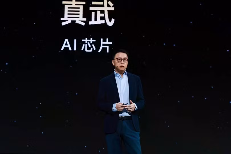 Eddie Wu Yongming, CEO của Tập đoàn Alibaba, đã có bài phát biểu quan trọng tại Hội nghị Apsara của công ty trong hôm 22/9. Ảnh: SCMP.