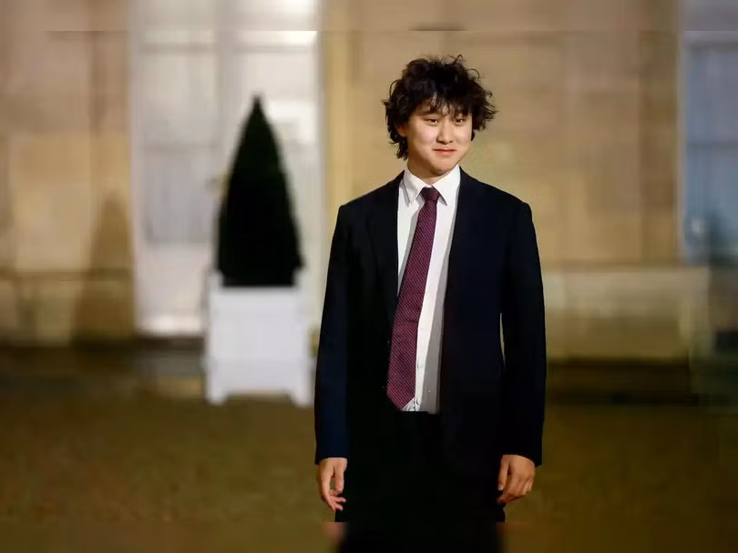 from-mit-dropout-to-ai-billionaire-who-is-scale-ais-alexandr-wang.jpg