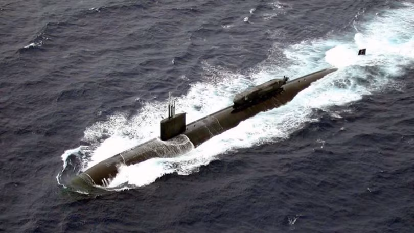 Tàu ngầm USS Greeneville thuộc lớp Los Angeles của quân đội Mỹ. Ảnh: IE.
