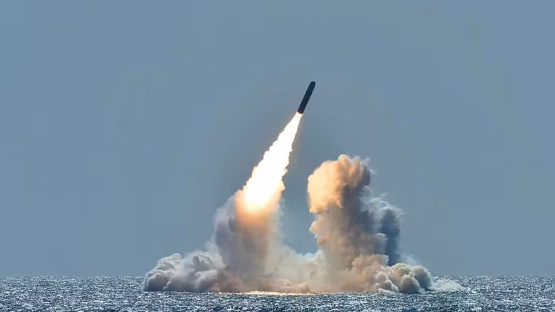 10-ten-lua-tam-xa-the-he-moi-dang-lam-lung-lay-hoc-thuyet-phong-thu-hien-dai-4.jpg