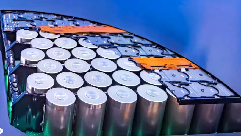 Pin lithium kim loại. Ảnh minh họa: IE.