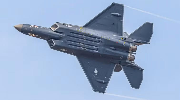 Nguyên mẫu máy bay chiến đấu KF-21. Ảnh: MW.