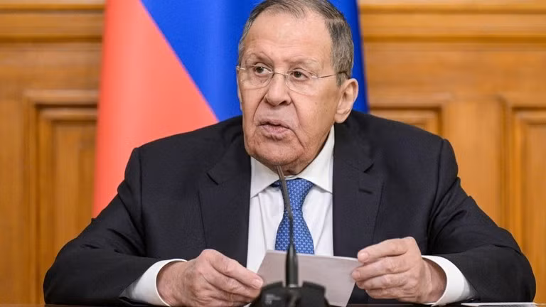 Ngoại trưởng Nga Sergey Lavrov tham dự cuộc họp báo chung với Ngoại trưởng Kenya Musalia Mudavadi sau cuộc gặp của hai người tại Moscow, Nga. Ảnh: Sputnik.