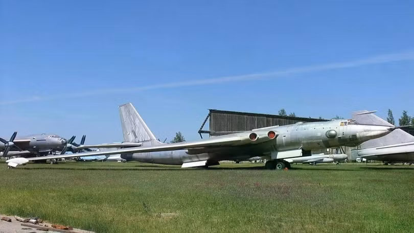 tu-b-52-den-tu-160-10-loai-may-bay-nem-bom-co-lon-lam-thay-doi-chien-tranh-tam-xa-6.jpg