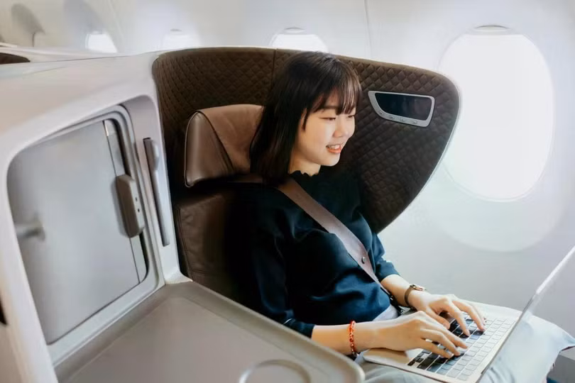 Dữ liệu cho thấy ngày càng nhiều du khách Trung Quốc đặt vé máy bay hạng thương gia để có thêm sự sang trọng – và không gian để duỗi chân – so với hạng phổ thông. Ảnh: Getty.