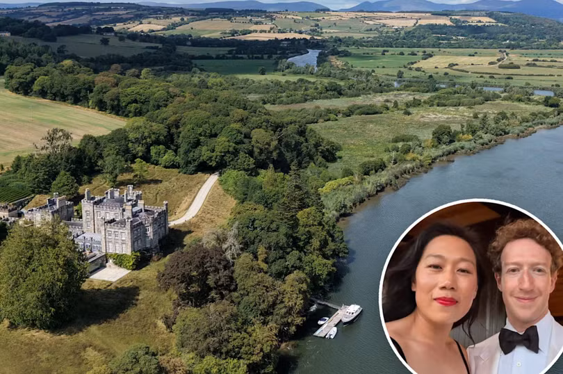 Lâu đài Strancally, gần đây đã được CEO của Meta là Mark Zuckerberg và vợ Priscilla Chan mua lại. Ảnh: Reuters.