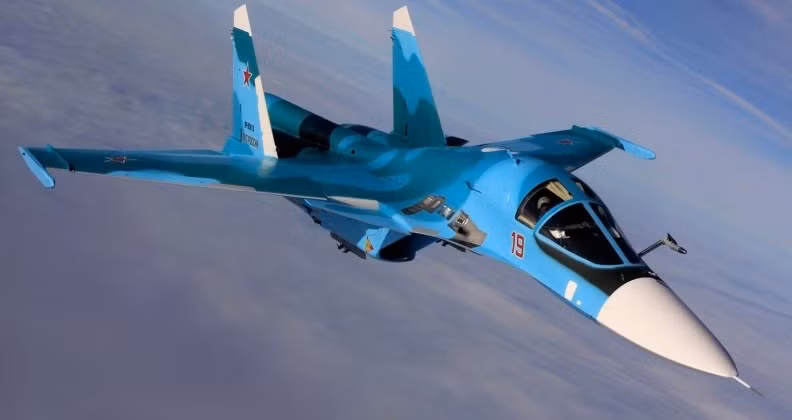 Máy bay chiến đấu Su-34 của Nga. Ảnh: MW.
