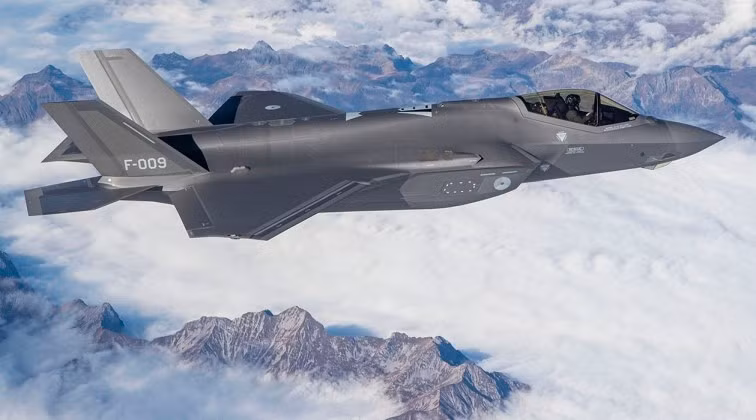 ha-lan-noi-f-35-co-the-bi-be-khoa-nhu-iphone-de-tang-quyen-tu-chu-lieu-co-kha-thi-2.jpg